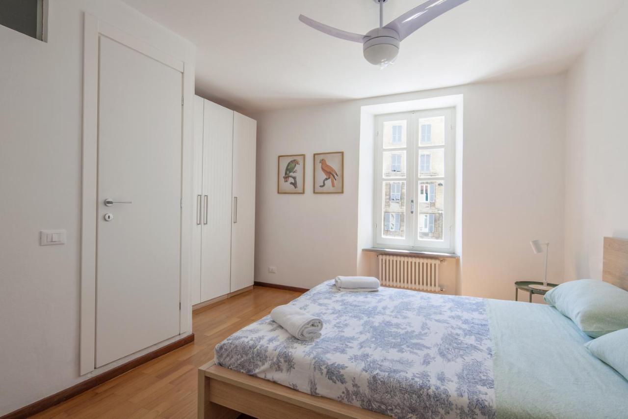 Vicolo Apartment, Pedestrian Centre, 2Bdr, 2,5 Bth, Aircondo, Private Parking, Easy To Train And Ferries, City Life La Spezia Bagian luar foto